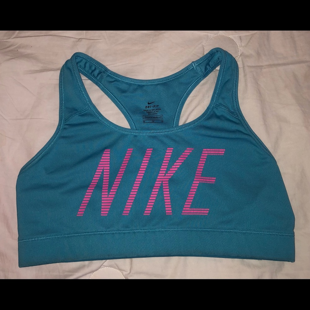 nike sports bra!